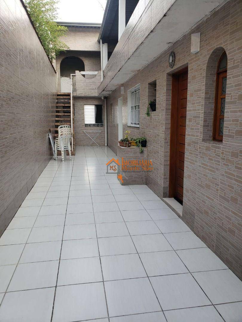 Sobrado à venda com 3 quartos, 150m² - Foto 1