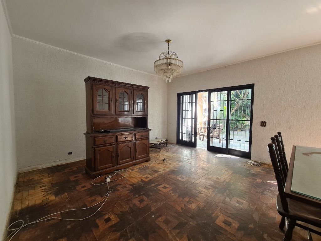 Casa à venda com 3 quartos, 800m² - Foto 21