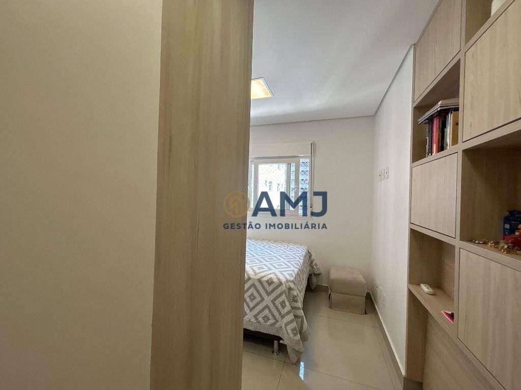 Apartamento à venda com 3 quartos, 121m² - Foto 22