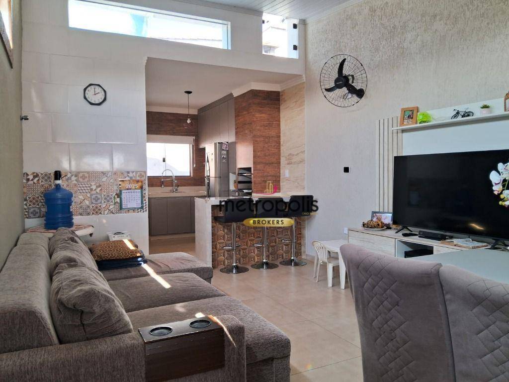 Sobrado, 3 quartos, 200 m² - Foto 5