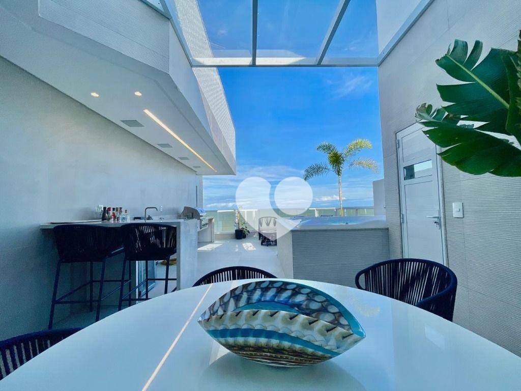 Cobertura para alugar com 3 quartos, 220m² - Foto 2