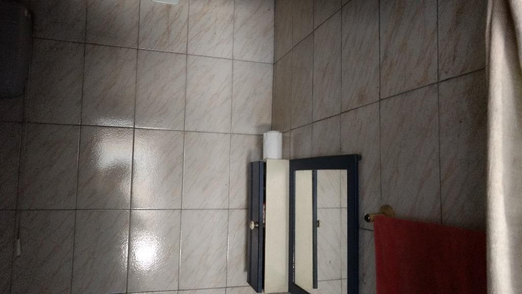 Sobrado à venda com 2 quartos, 180m² - Foto 2