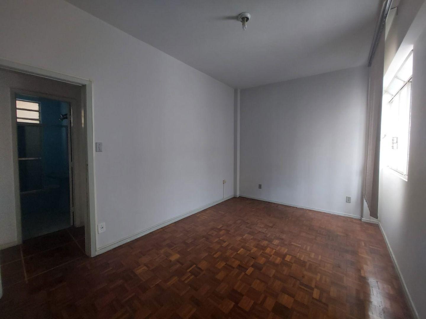 Apartamento à venda com 4 quartos, 110m² - Foto 3