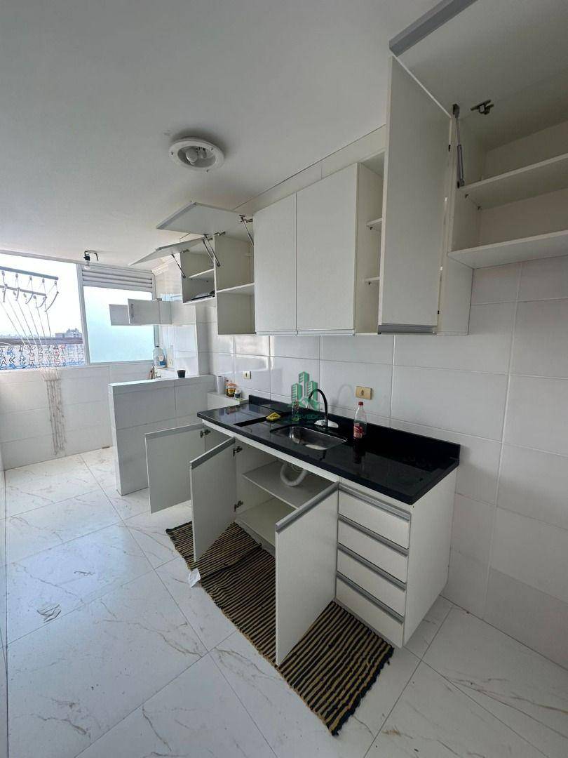 Apartamento para alugar com 2 quartos, 70m² - Foto 7