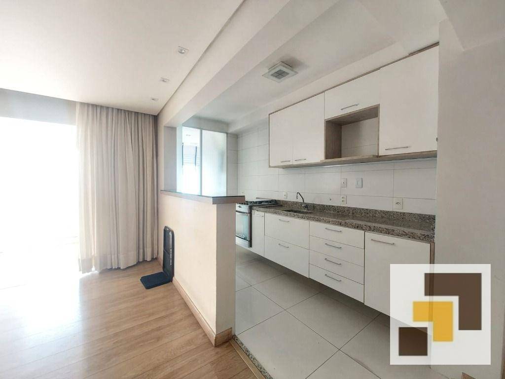 Apartamento para alugar com 2 quartos, 79m² - Foto 13