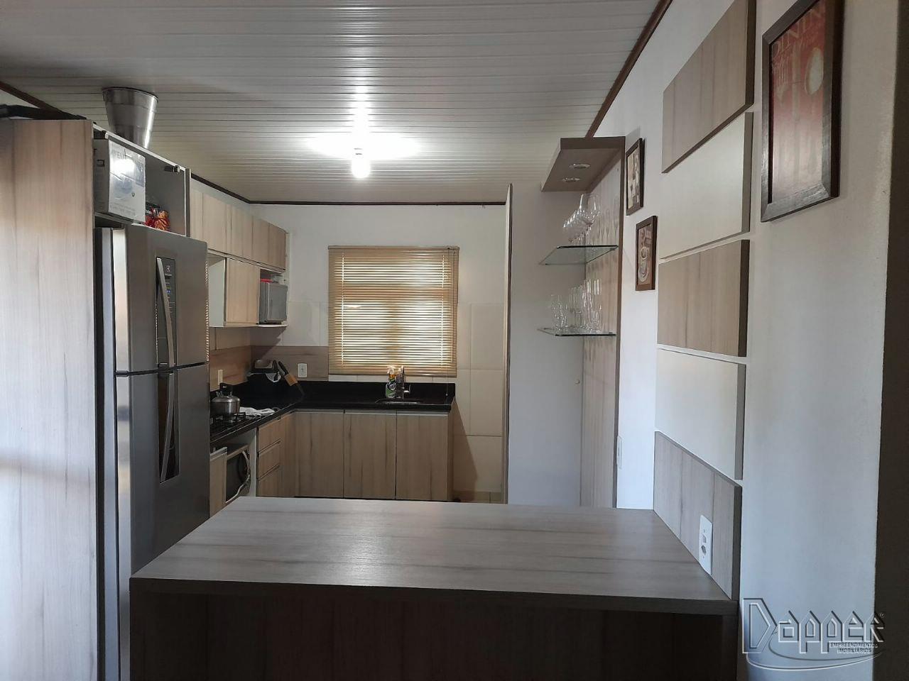 Casa à venda com 3 quartos, 95m² - Foto 3