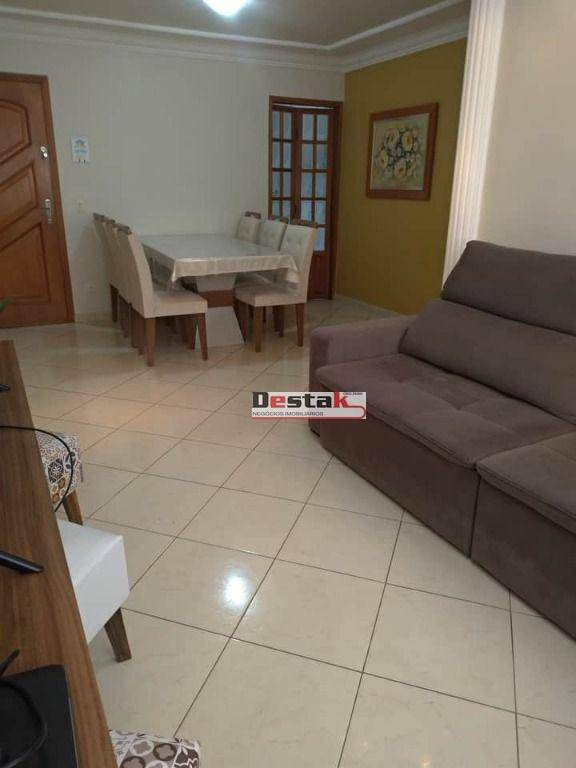 Apartamento à venda com 3 quartos, 80m² - Foto 4