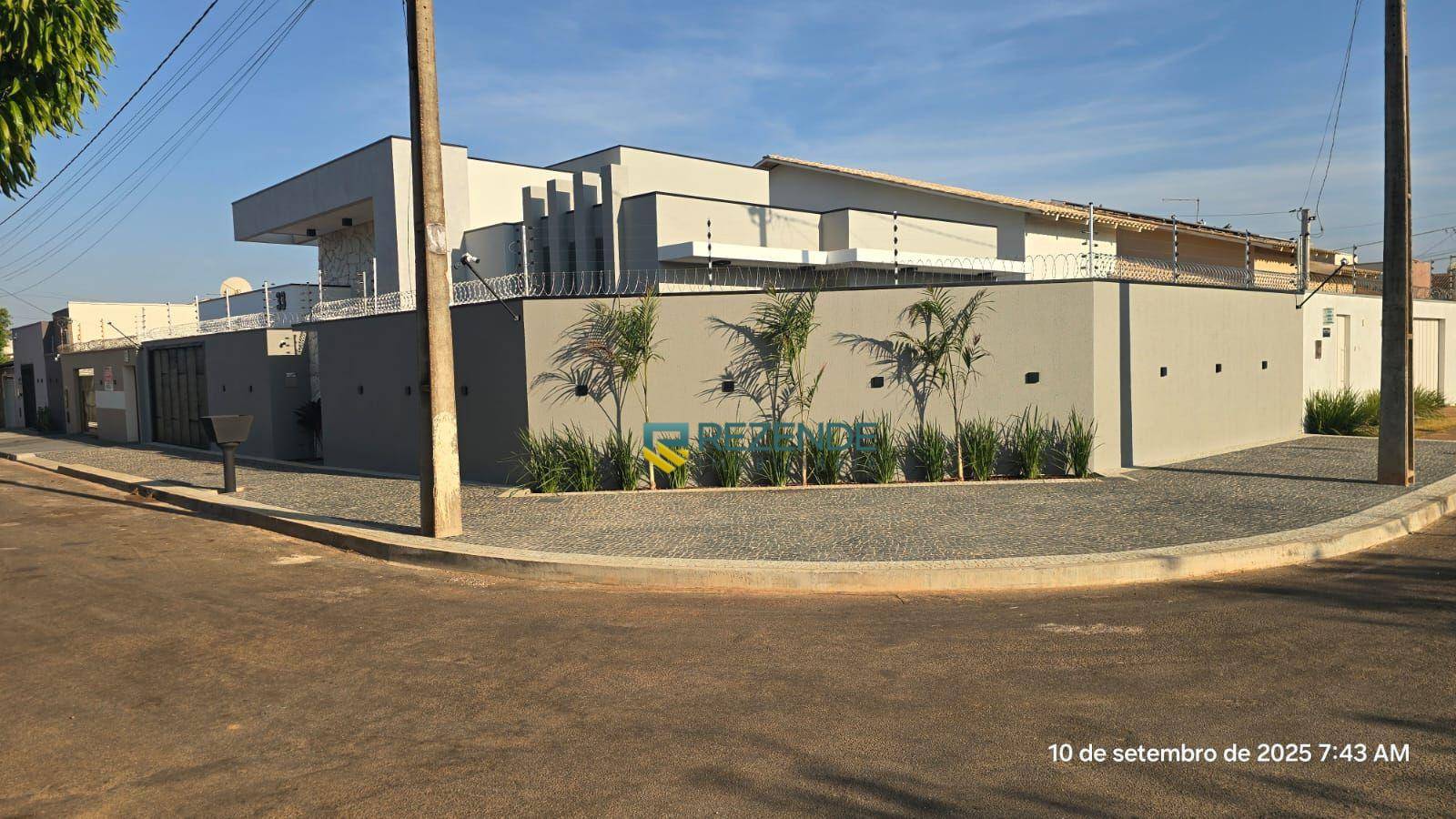 Casa, 3 quartos, 141 m² - Foto 2