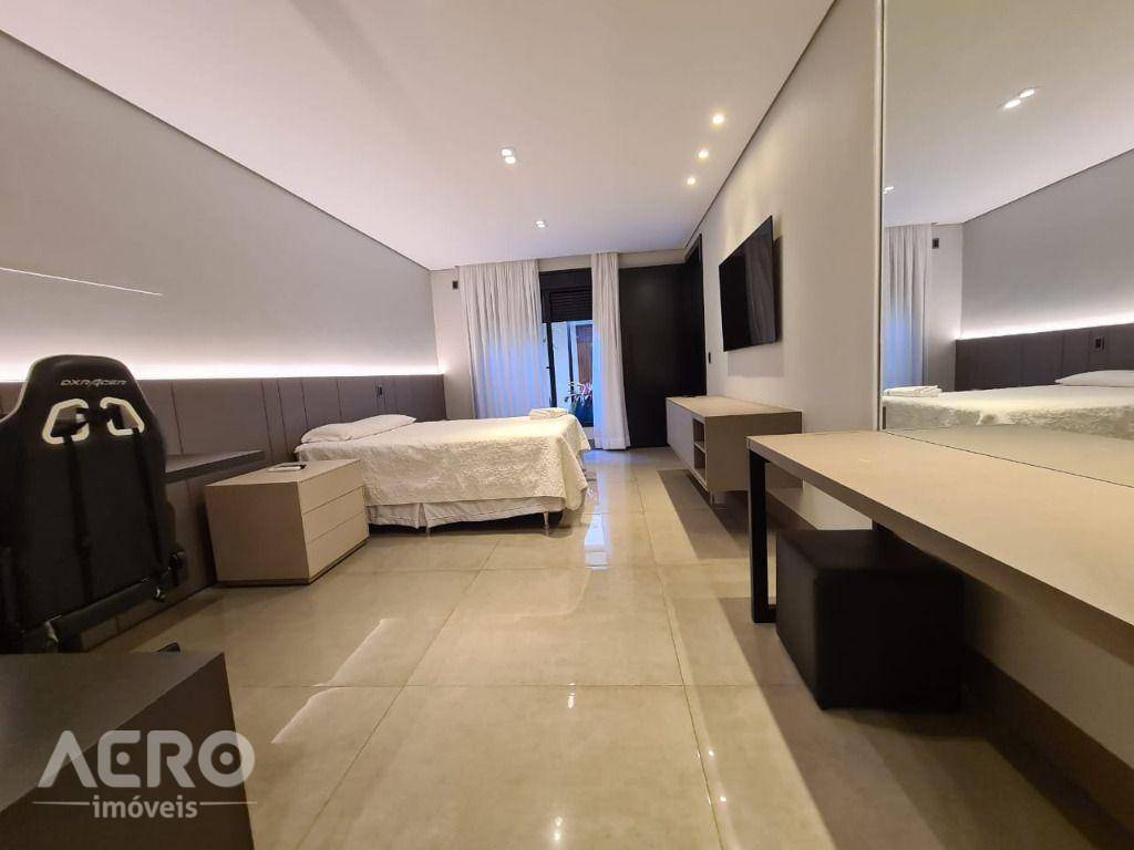 Casa à venda com 3 quartos, 600m² - Foto 24