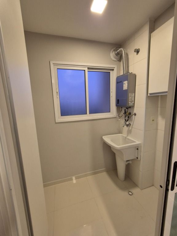 Apartamento à venda com 2 quartos, 63m² - Foto 5