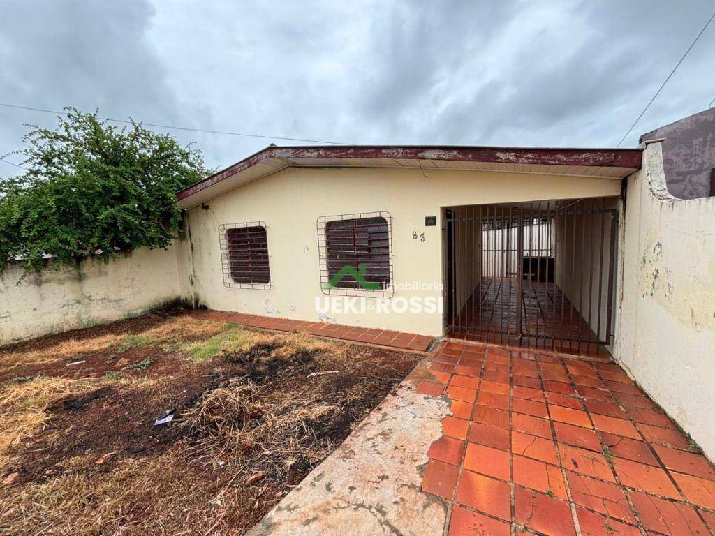 Casa à venda com 2 quartos, 79m² - Foto 2