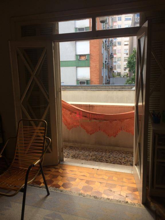 Apartamento à venda com 3 quartos, 142m² - Foto 5