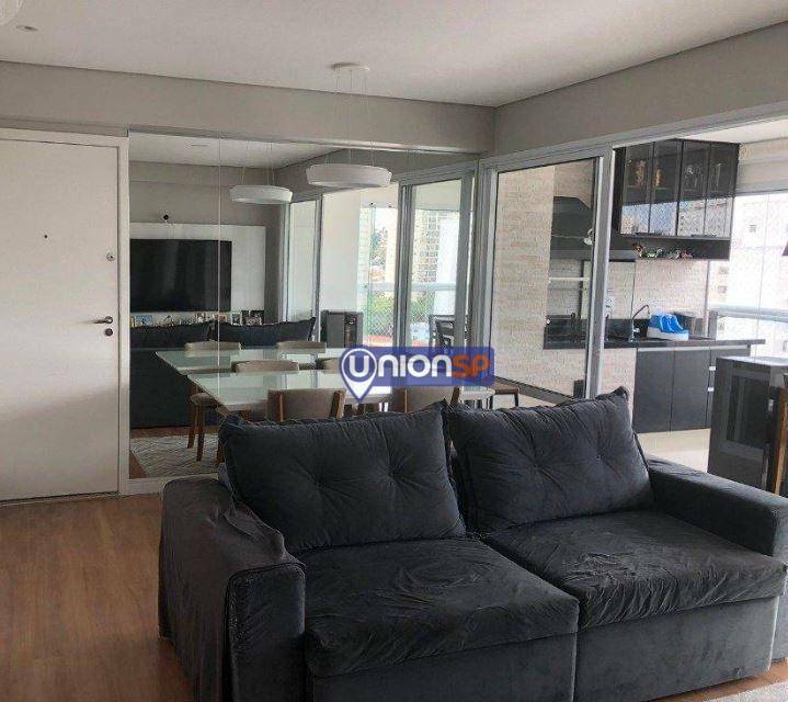 Apartamento à venda com 3 quartos, 131m² - Foto 1