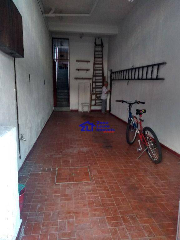 Sobrado à venda com 2 quartos, 360m² - Foto 5