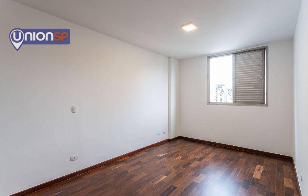 Apartamento à venda com 3 quartos, 105m² - Foto 7