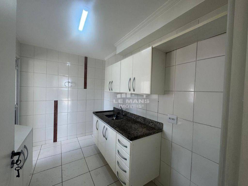 Apartamento à venda com 3 quartos, 69m² - Foto 5