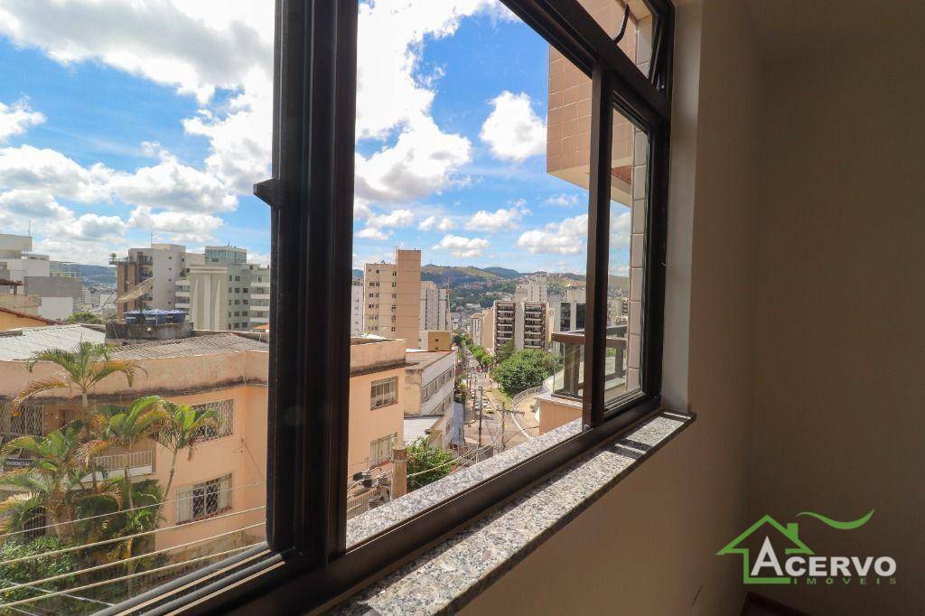 Apartamento à venda com 2 quartos, 61m² - Foto 7