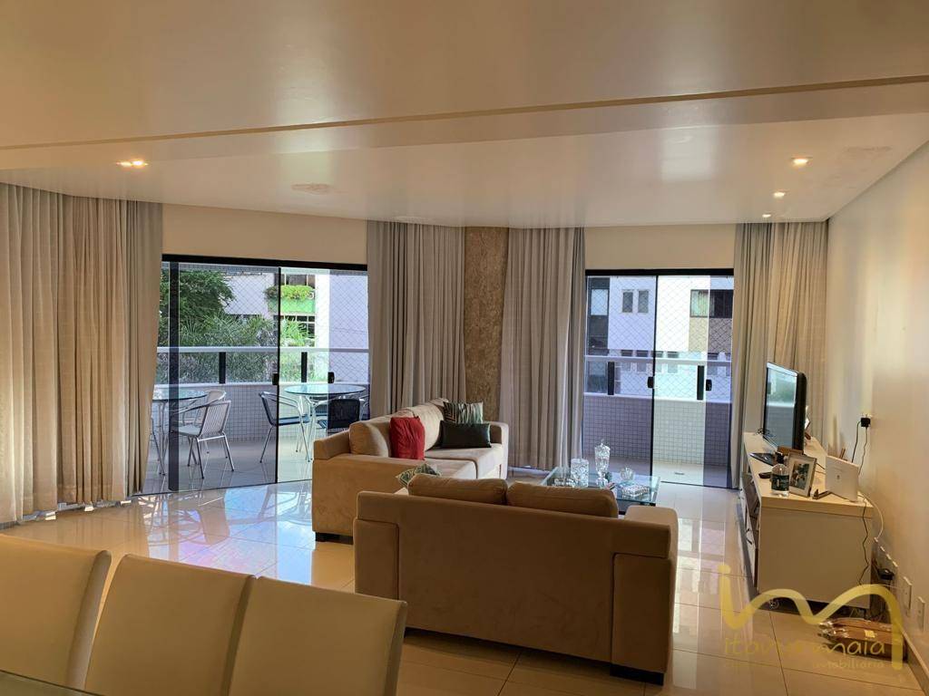 Apartamento à venda com 4 quartos, 186m² - Foto 1