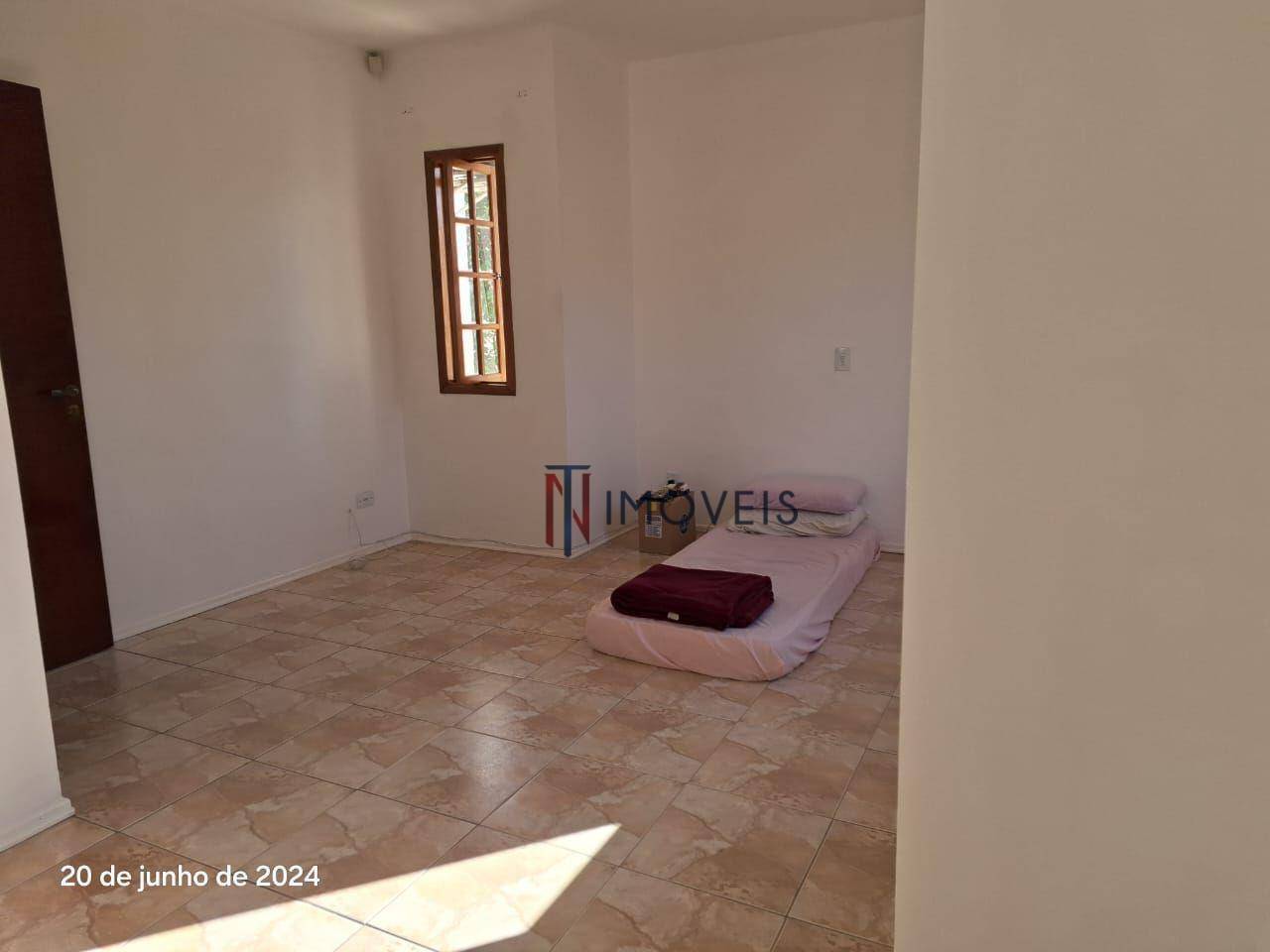 Casa para alugar com 3 quartos, 210m² - Foto 27