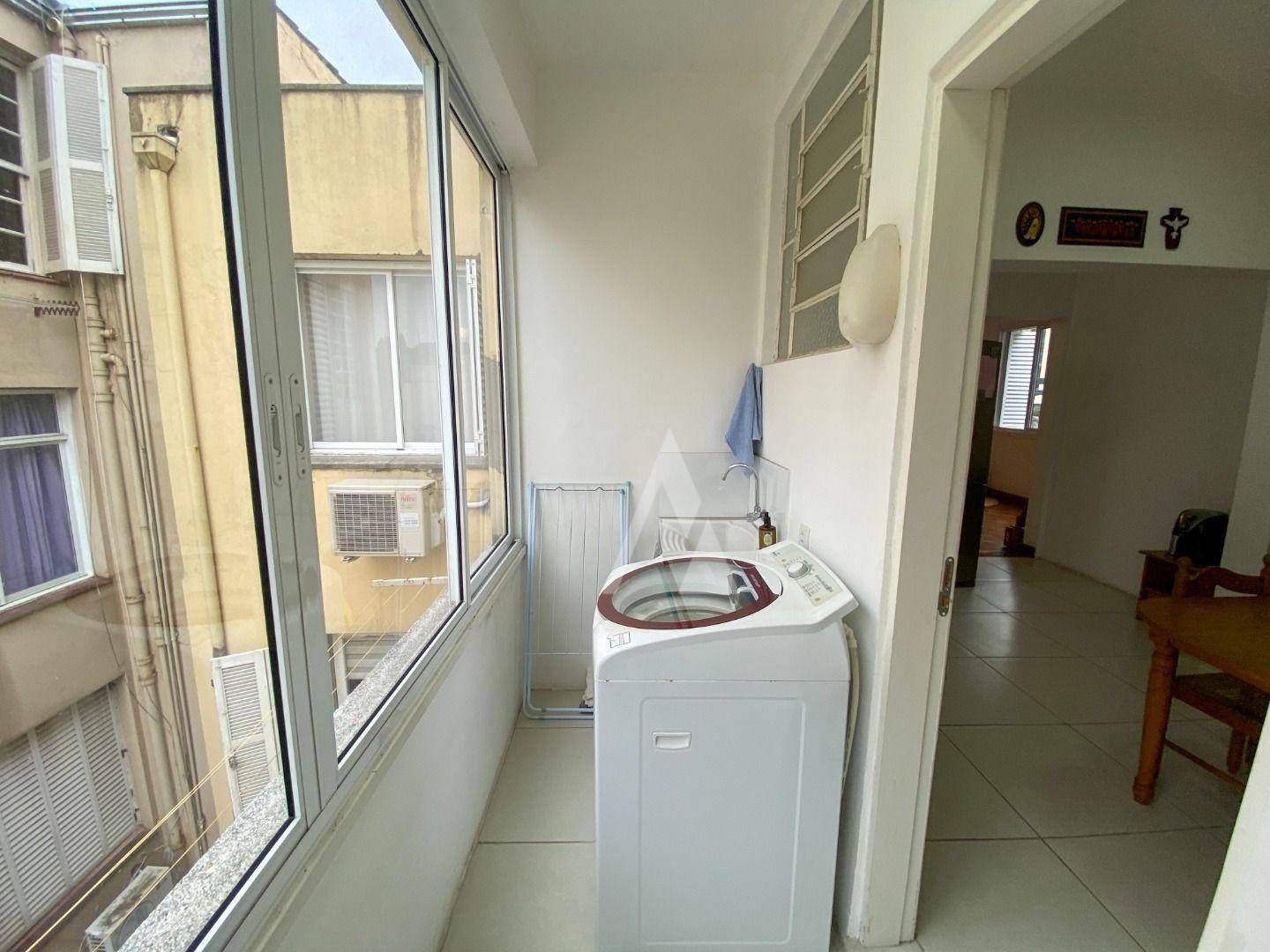Apartamento para alugar com 3 quartos, 150m² - Foto 22