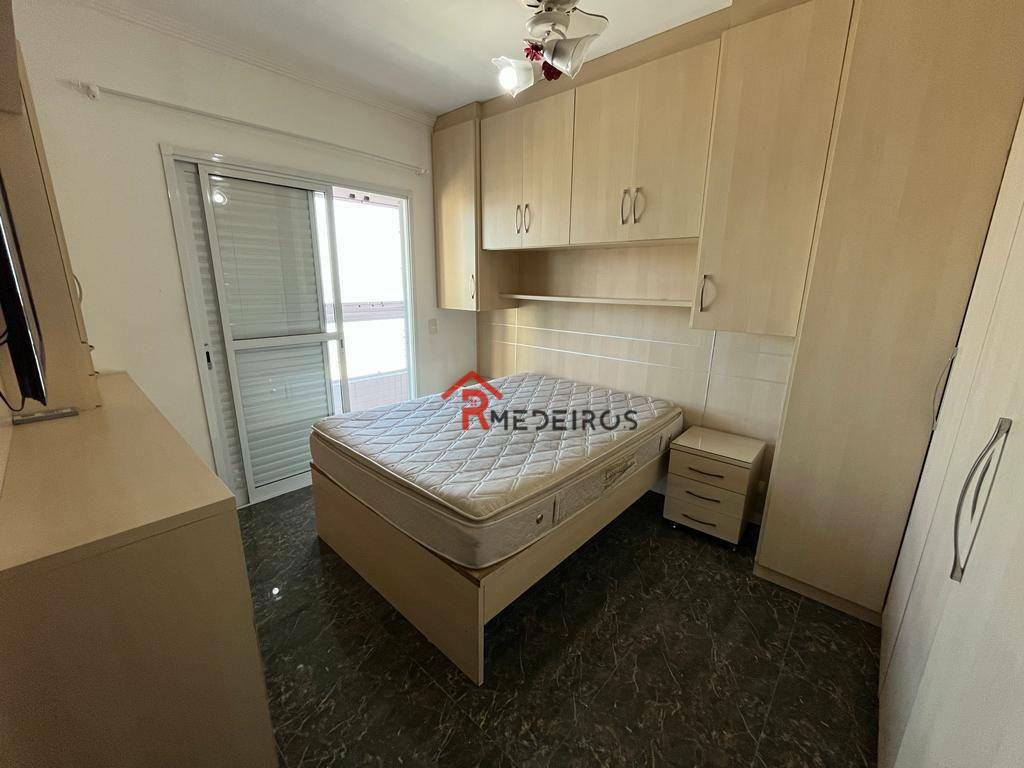 Apartamento à venda com 3 quartos, 97m² - Foto 32