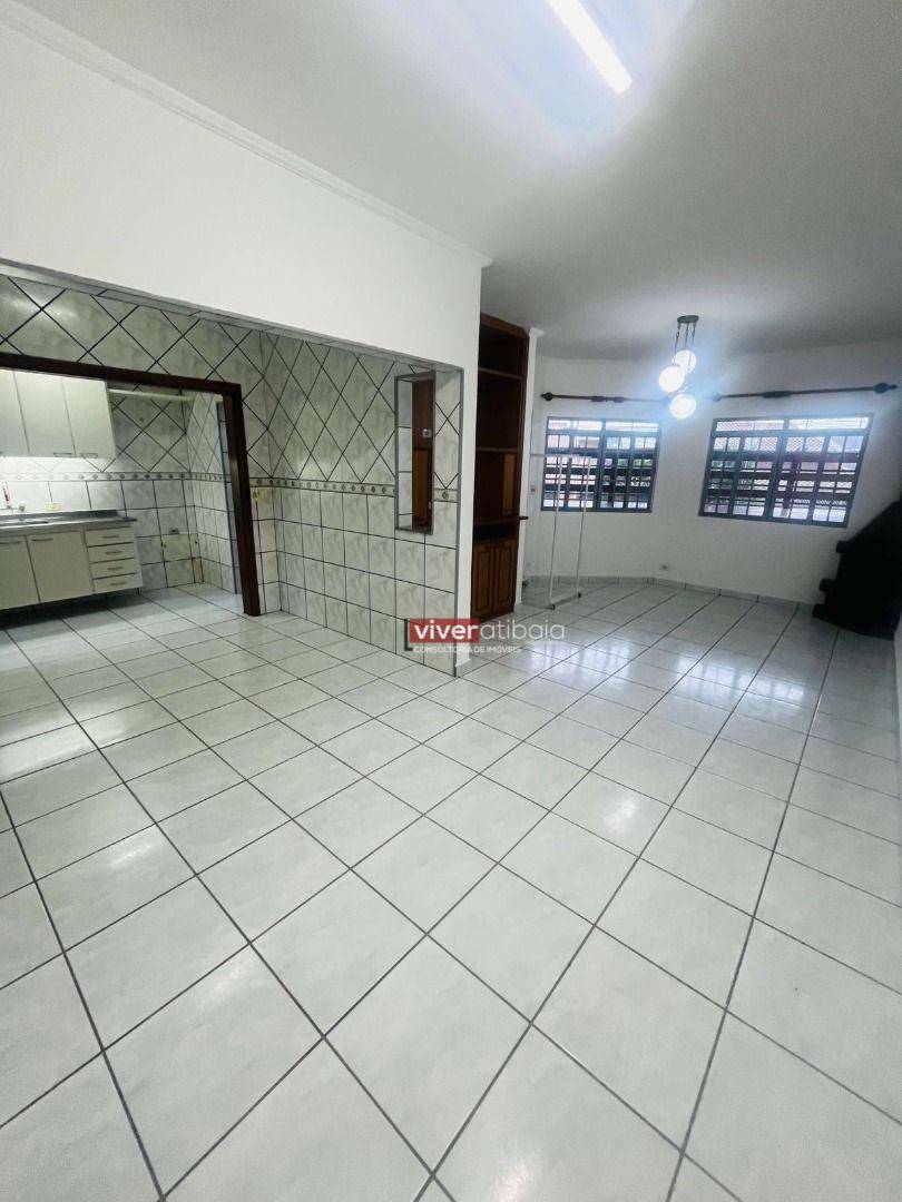 Casa para alugar com 3 quartos, 138m² - Foto 14