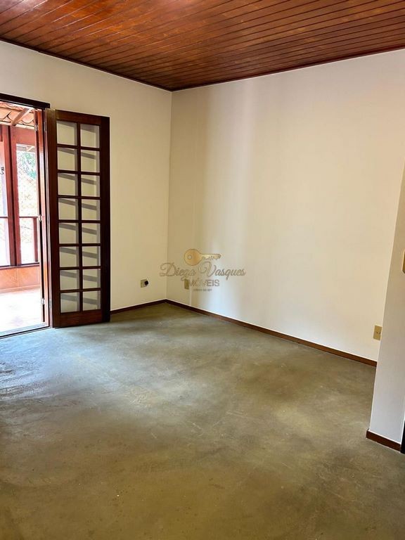 Casa de Condomínio à venda com 4 quartos, 350m² - Foto 22