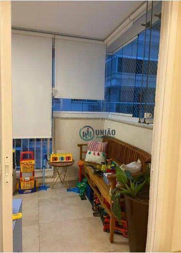 Apartamento à venda com 3 quartos, 98m² - Foto 5