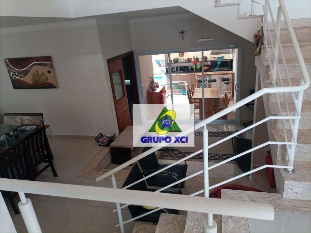 Casa à venda e aluguel com 4 quartos, 260m² - Foto 12