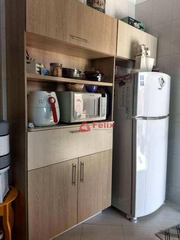 Casa de Condomínio à venda com 3 quartos, 160m² - Foto 7