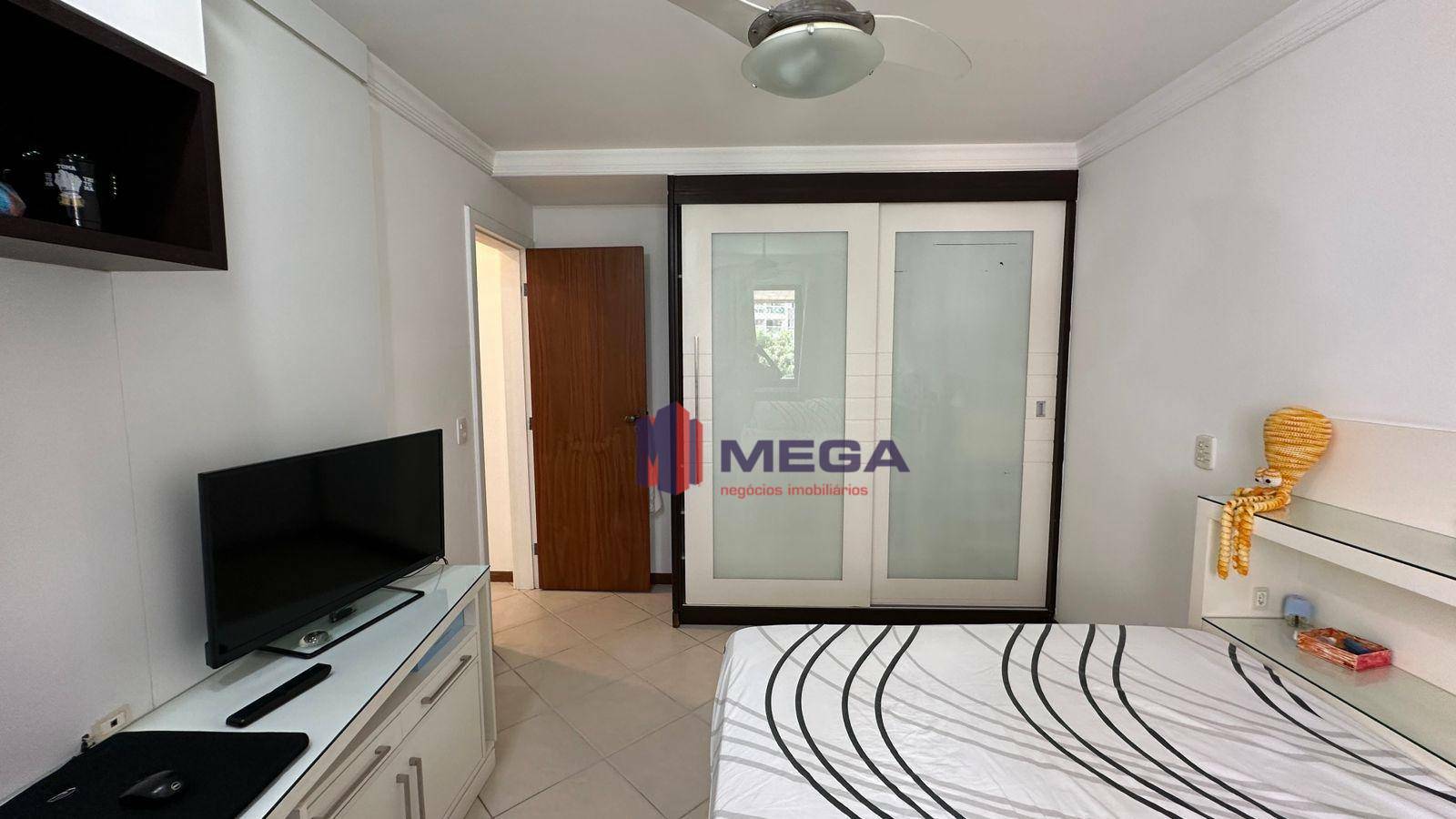 Apartamento à venda com 4 quartos, 250m² - Foto 27