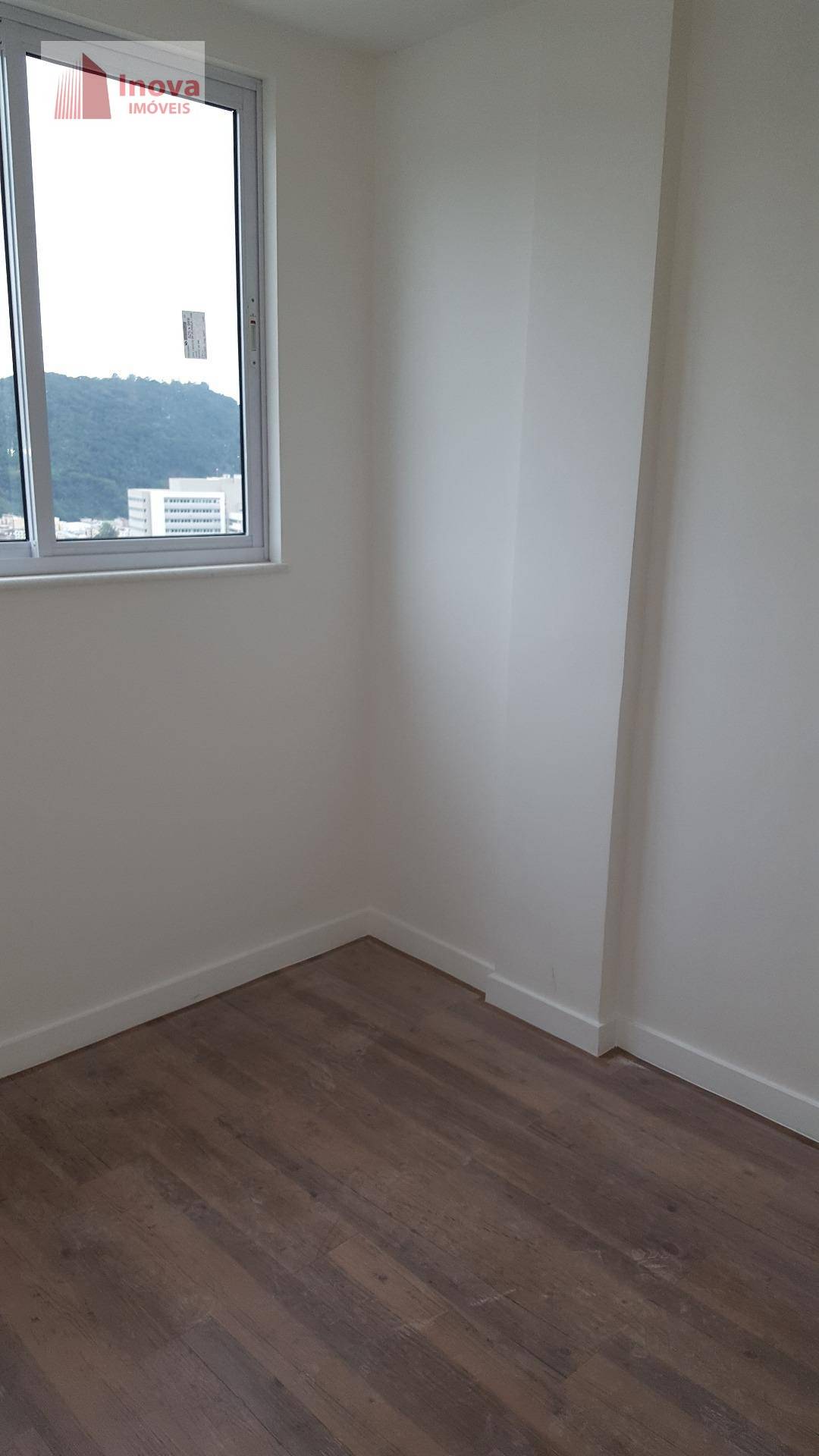 Apartamento à venda com 3 quartos, 120m² - Foto 14