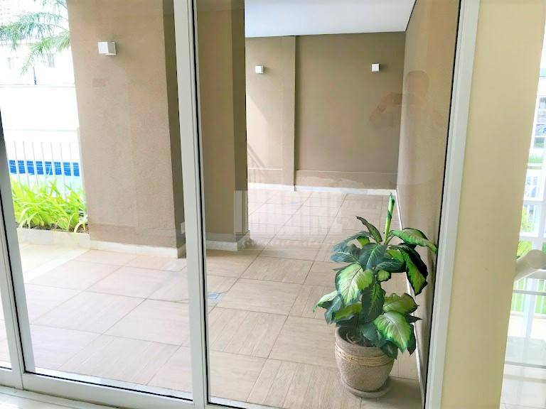 Apartamento para alugar com 1 quarto, 49m² - Foto 12