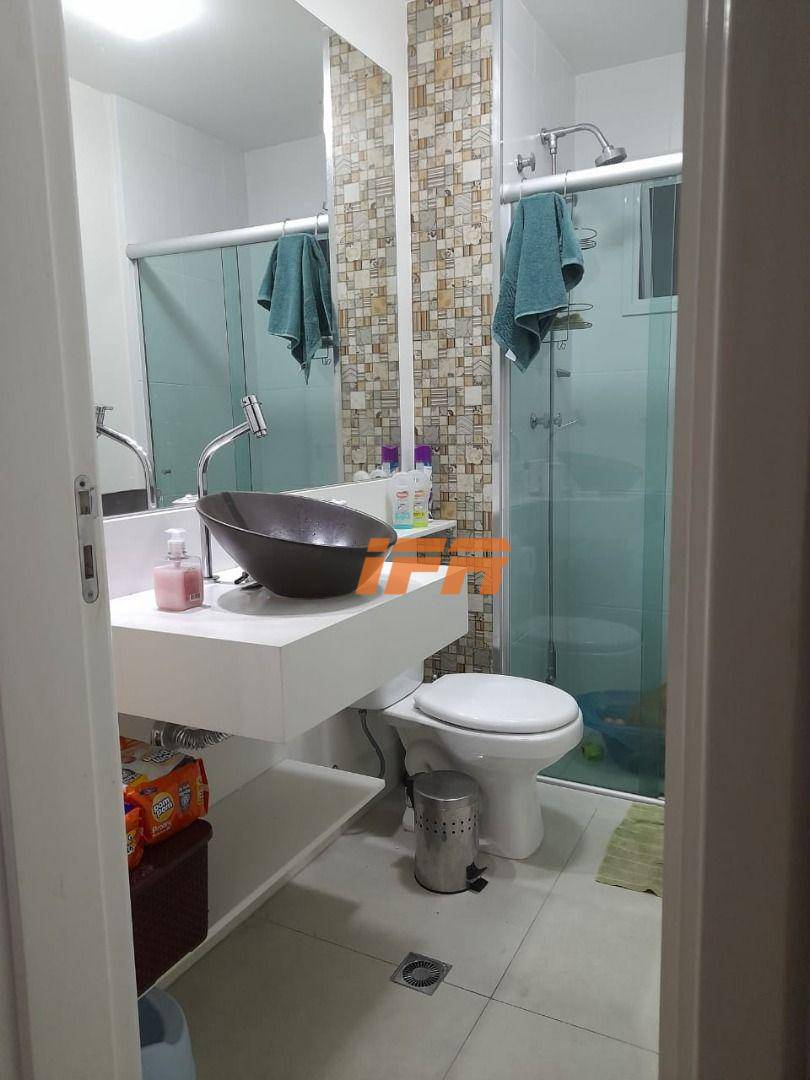 Apartamento à venda com 3 quartos, 82m² - Foto 14