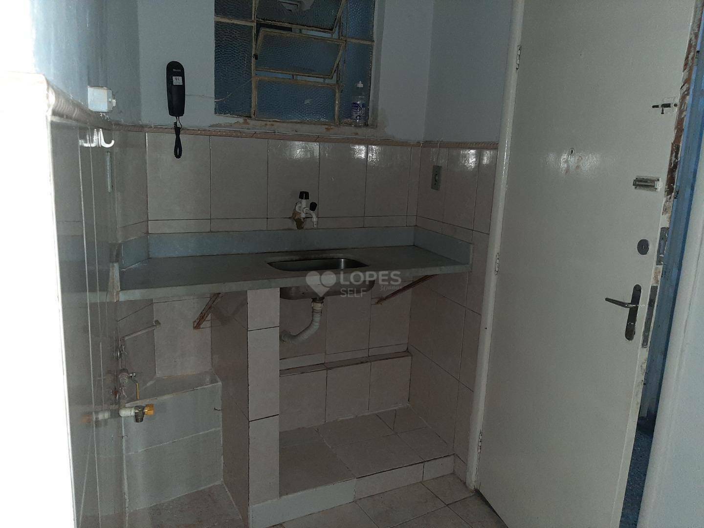 Kitnet e Studio à venda com 1 quarto, 27m² - Foto 2