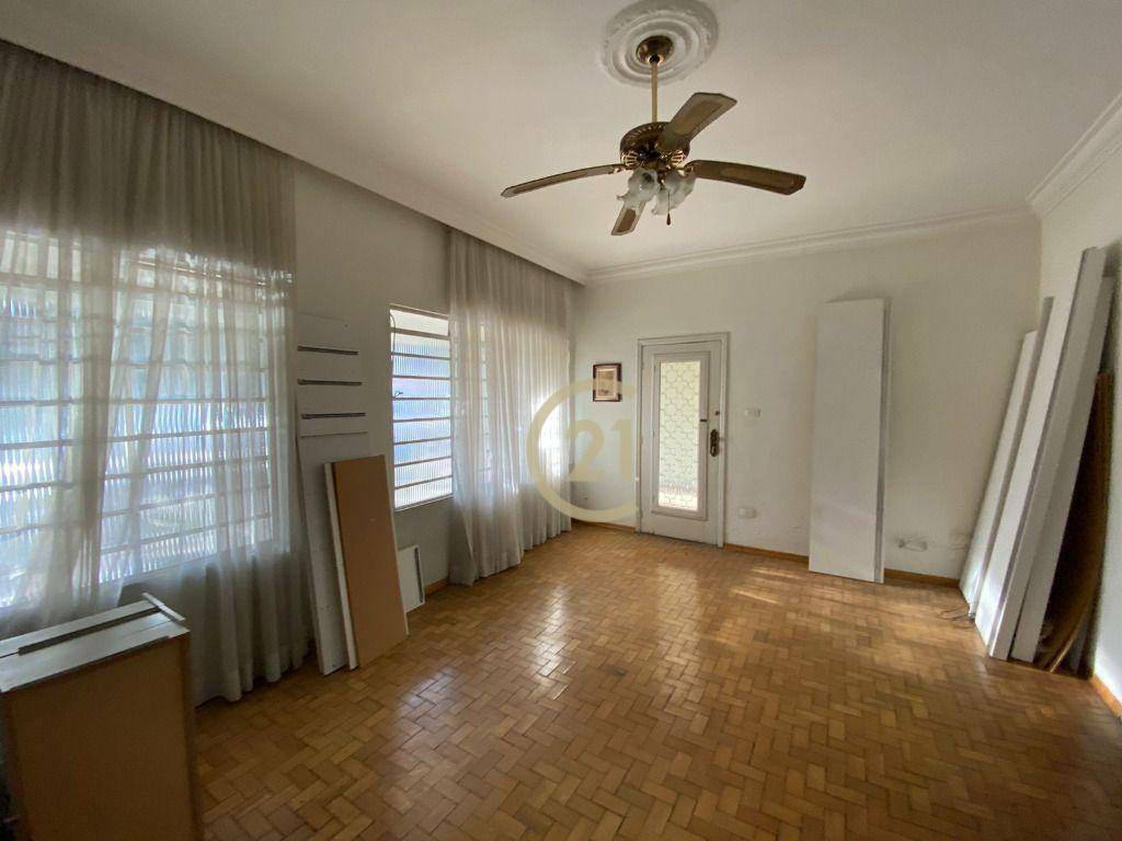 Casa à venda com 2 quartos, 185m² - Foto 1