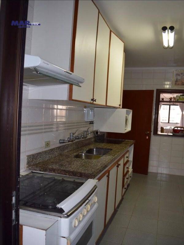 Apartamento à venda com 4 quartos, 190m² - Foto 17