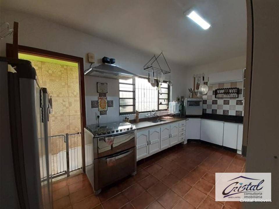 Casa à venda com 3 quartos, 141m² - Foto 19