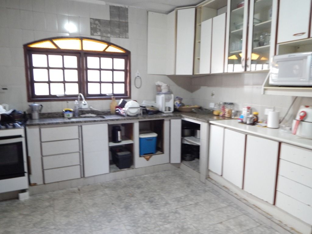 Sobrado à venda com 3 quartos, 220m² - Foto 15