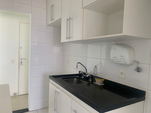 Apartamento para alugar com 2 quartos, 150m² - Foto 4