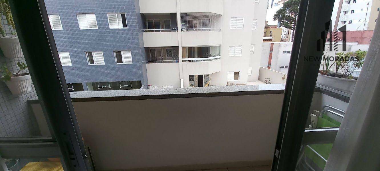 Apartamento à venda com 3 quartos, 107m² - Foto 27