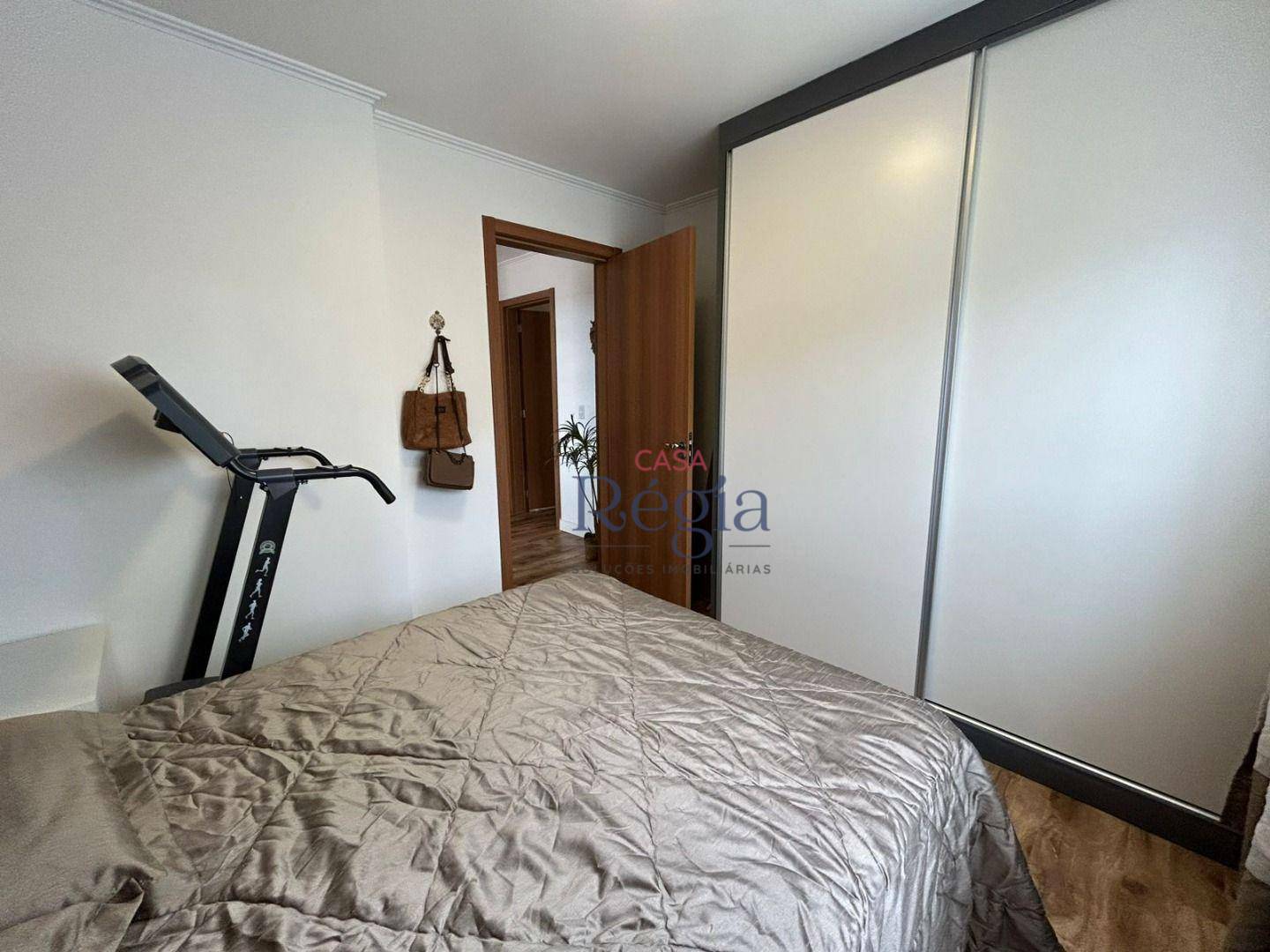 Apartamento à venda com 3 quartos, 112m² - Foto 23