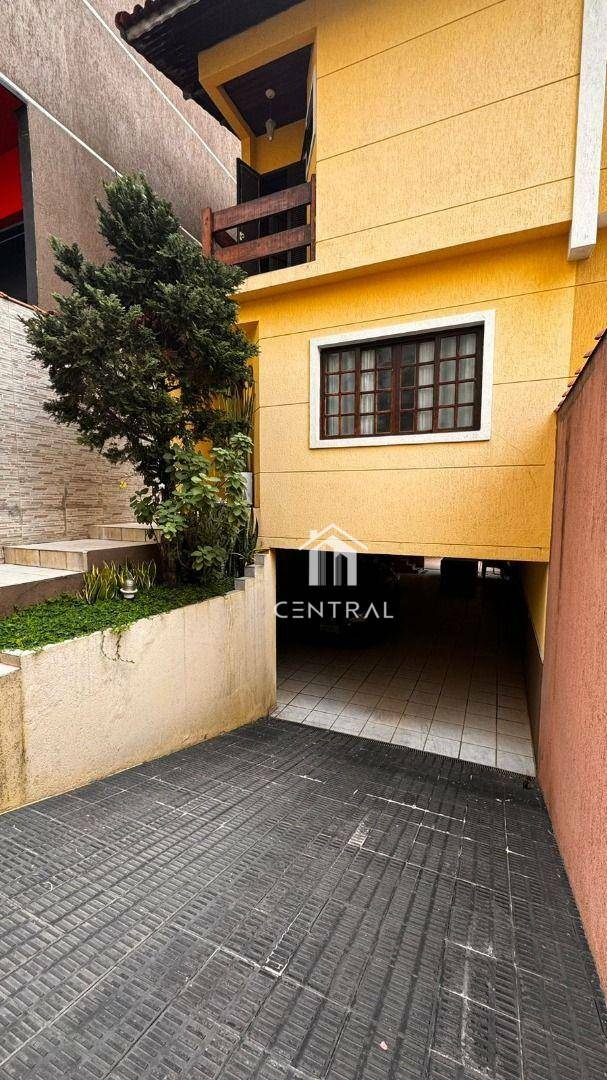 Sobrado à venda com 3 quartos, 165m² - Foto 2