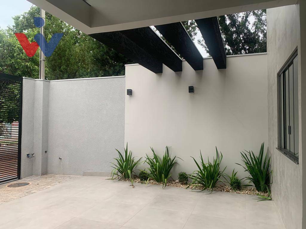 Casa à venda com 3 quartos, 112m² - Foto 4