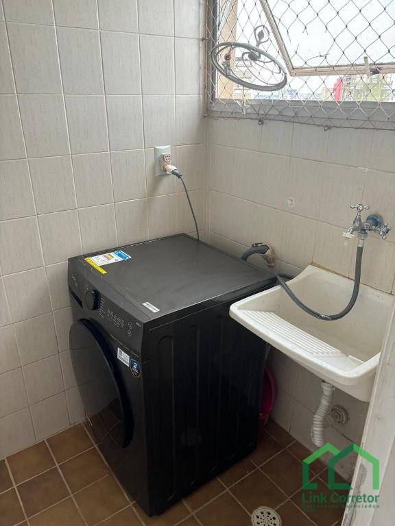 Apartamento para alugar com 1 quarto, 52m² - Foto 18
