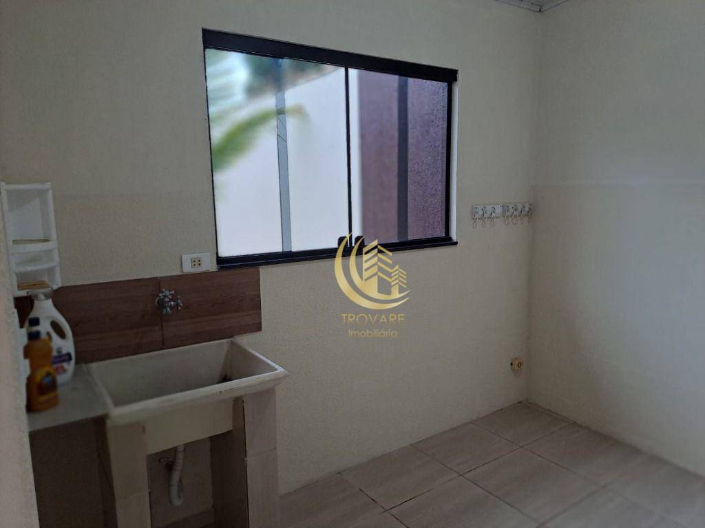 Casa à venda com 4 quartos, 340m² - Foto 2