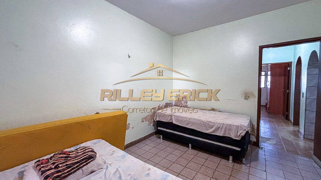 Casa à venda com 3 quartos, 250m² - Foto 9