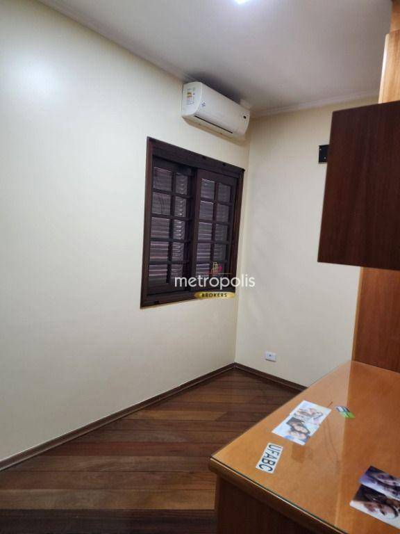 Sobrado à venda e aluguel com 3 quartos, 202m² - Foto 13