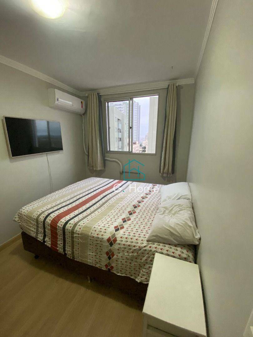 Apartamento à venda com 2 quartos, 44m² - Foto 19