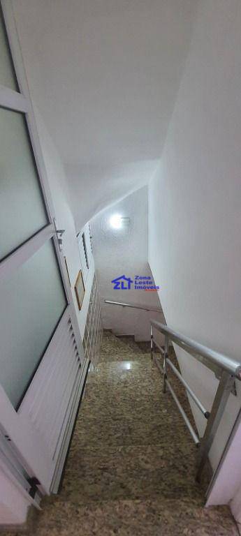 Sobrado à venda com 3 quartos, 189m² - Foto 55